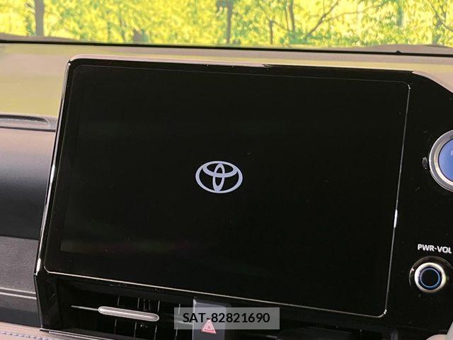 Toyota VOXY HYBRID 2023-02 8338469-3