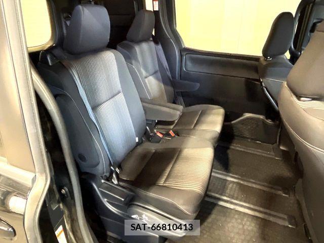 Toyota VOXY HYBRID 2019-06 8338488-8