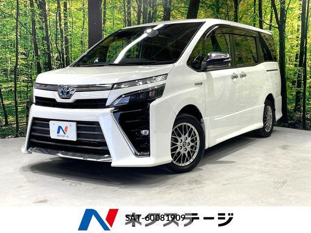 Toyota VOXY HYBRID 2018-08 8338486-0