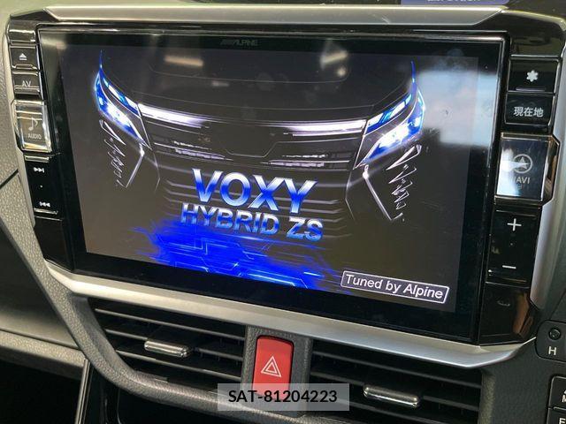 Toyota VOXY HYBRID 2017-09 8338485-4