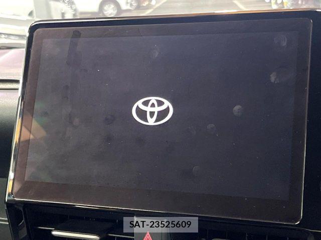 Toyota VOXY HYBRID 2024-08 8338461-3
