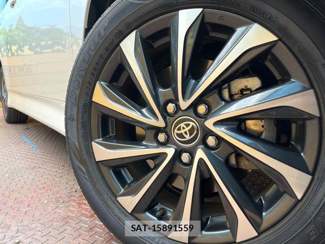 Toyota VOXY HYBRID 2024-06 8338468-14