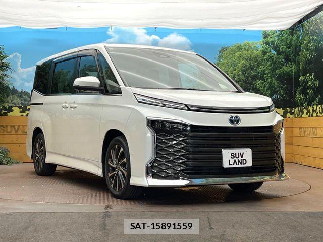 Toyota VOXY HYBRID 2024-06 8338468-17