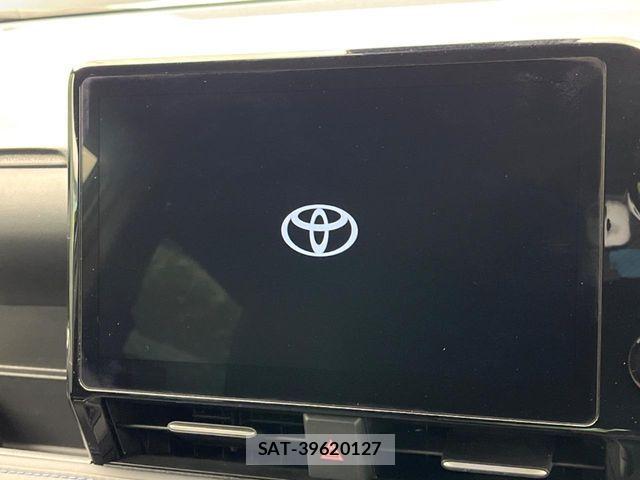 Toyota VOXY HYBRID 2022-12 8338467-2