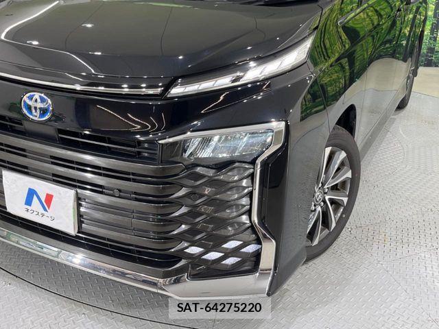 Toyota VOXY HYBRID 2025-02 8338476-12