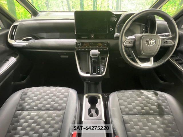 Toyota VOXY HYBRID 2025-02 8338476-1