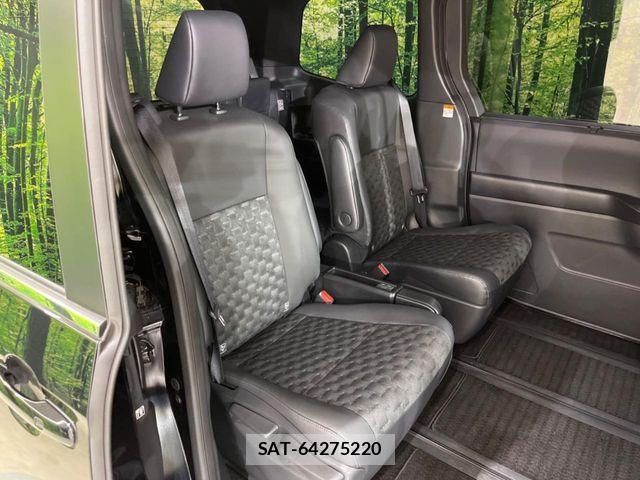 Toyota VOXY HYBRID 2025-02 8338476-8