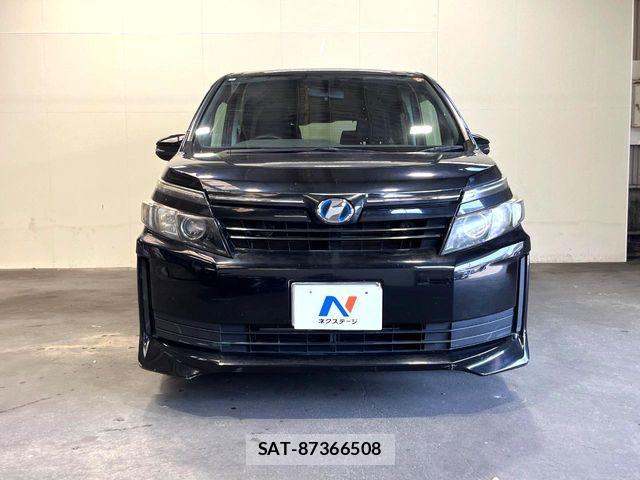 Toyota VOXY HYBRID 2014-03 8338494-15