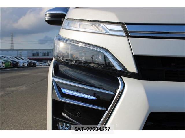 Toyota VOXY HYBRID 2020-11 8338487-15