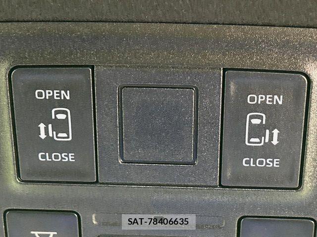 Toyota VOXY HYBRID 2023-05 8338480-6
