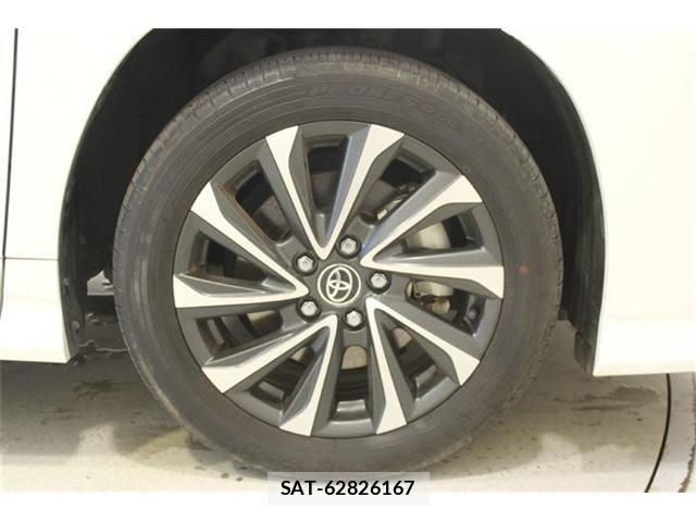 Toyota VOXY HYBRID 2022-10 8355881-21