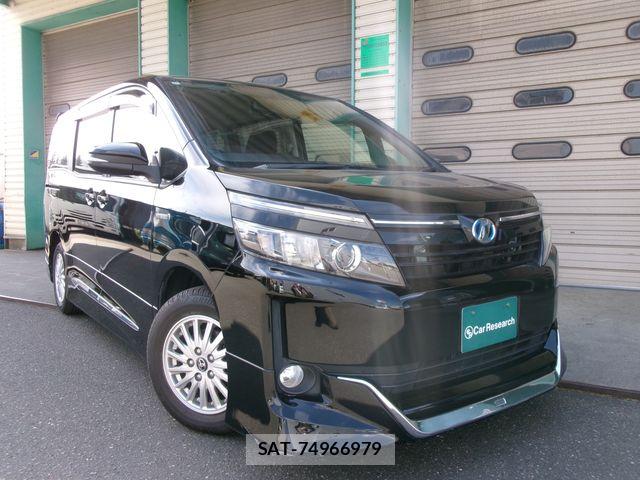 Toyota VOXY HYBRID 2014-11 8355885-22