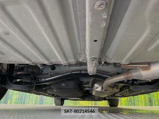 Toyota VOXY HYBRID 2024-05 8355619-19