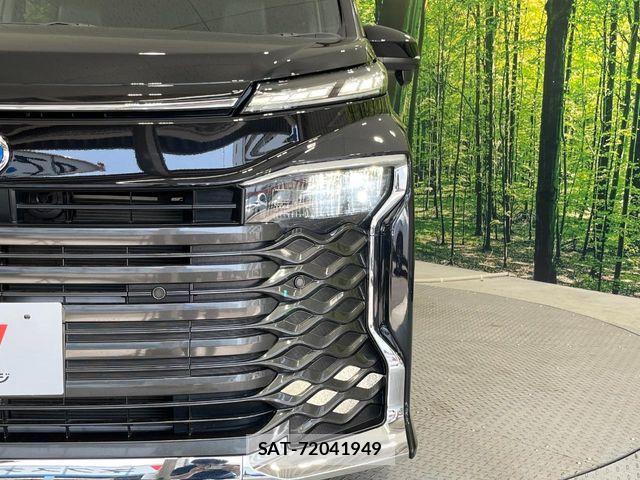 Toyota VOXY HYBRID 2023-06 8355879-12