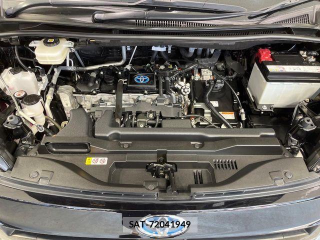 Toyota VOXY HYBRID 2023-06 8355879-18