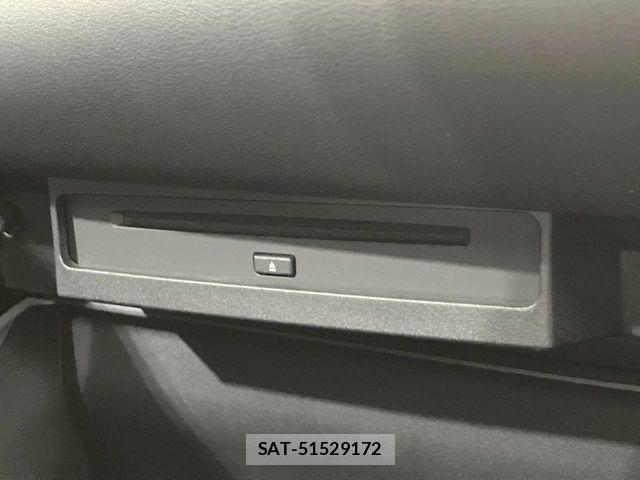 Toyota VOXY HYBRID 2023-08 8355880-5