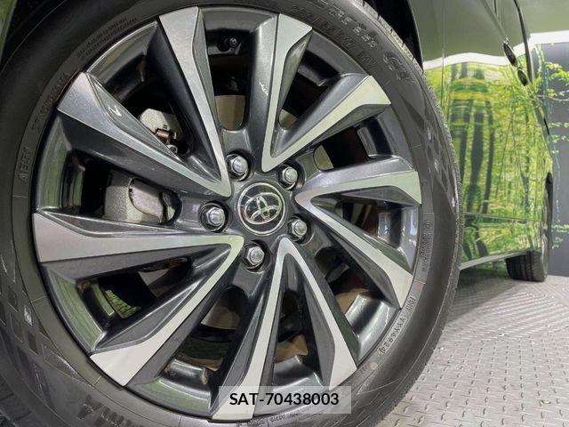 Toyota VOXY HYBRID 2024-12 8369711-13