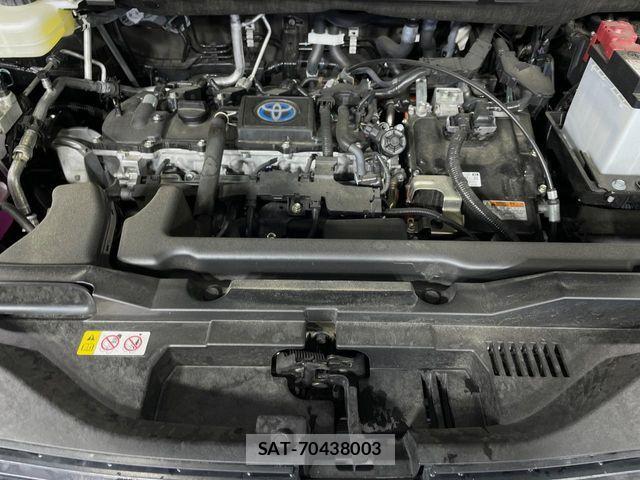 Toyota VOXY HYBRID 2024-12 8369711-18
