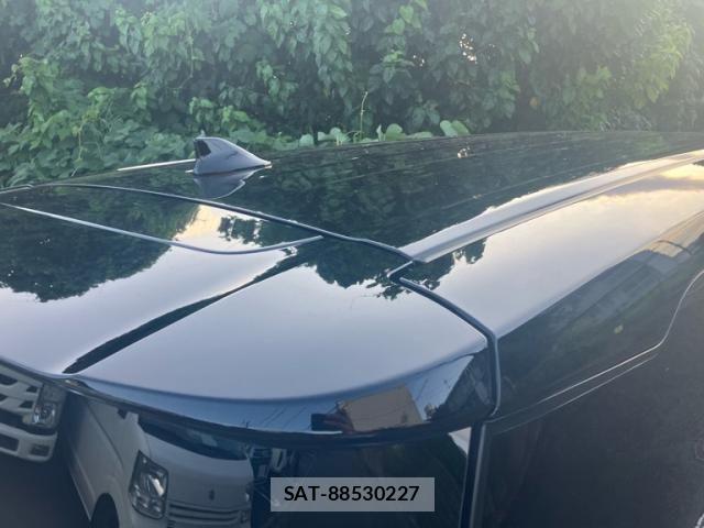 Toyota VOXY HYBRID 2026-07 8369698-12
