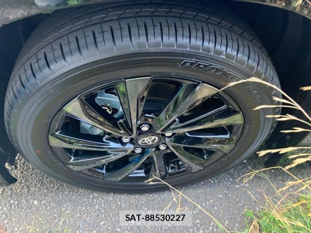 Toyota VOXY HYBRID 2026-07 8369698-16