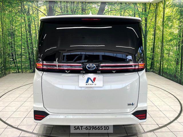 Toyota VOXY HYBRID 2025-04 8369701-15
