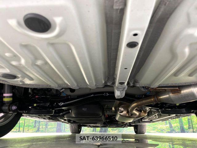 Toyota VOXY HYBRID 2025-04 8369701-19