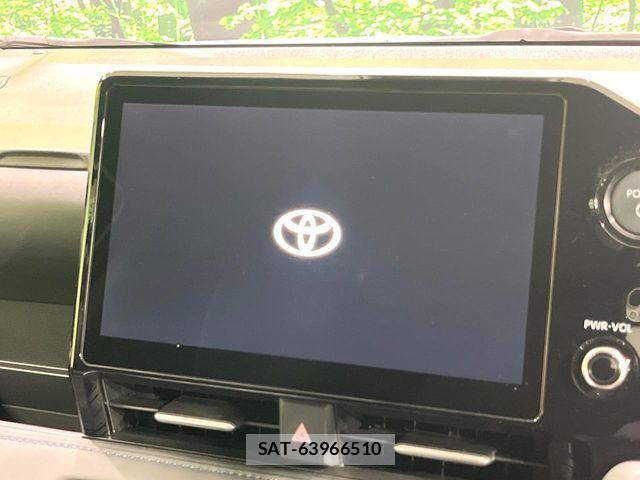 Toyota VOXY HYBRID 2025-04 8369701-2