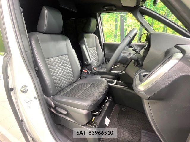 Toyota VOXY HYBRID 2025-04 8369701-7