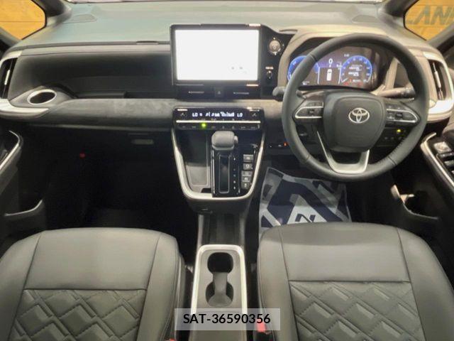 Toyota VOXY HYBRID 2026-07 8369699-1