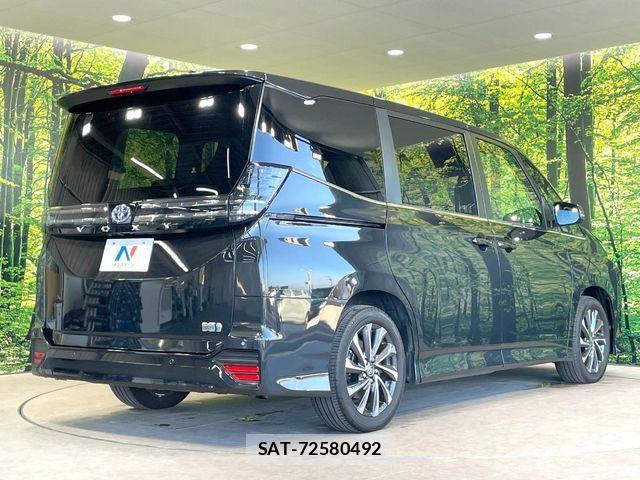 Toyota VOXY HYBRID 2024-12 8369714-17