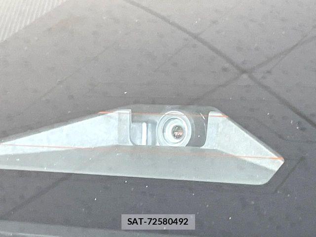 Toyota VOXY HYBRID 2024-12 8369714-3