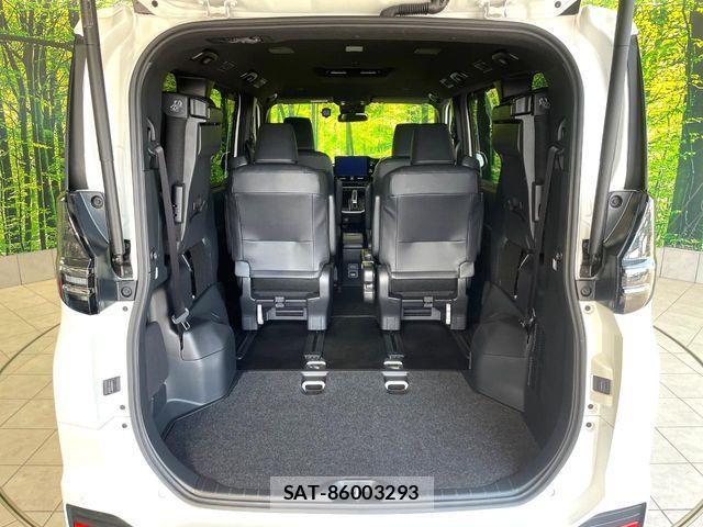 Toyota VOXY HYBRID 2024-11 8369709-10