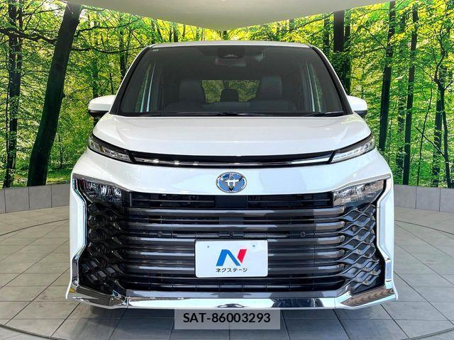 Toyota VOXY HYBRID 2024-11 8369709-14
