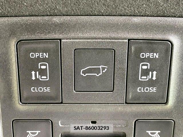 Toyota VOXY HYBRID 2024-11 8369709-4