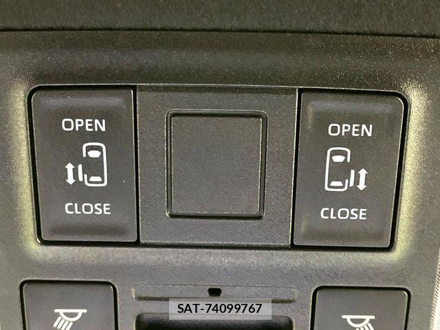 Toyota VOXY HYBRID 2023-02 8369718-4