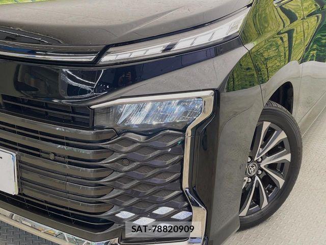 Toyota VOXY HYBRID 2025-09 8369704-12