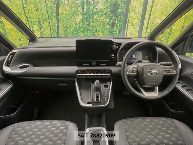 Toyota VOXY HYBRID 2025-09 8369704-1