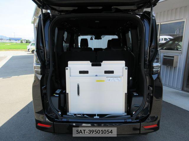 Toyota VOXY HYBRID 2024-07 8369706-16