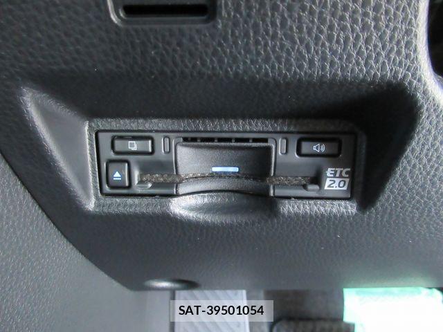 Toyota VOXY HYBRID 2024-07 8369706-20