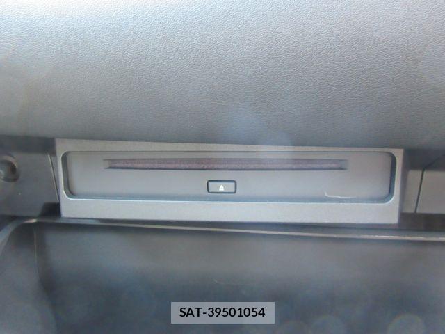 Toyota VOXY HYBRID 2024-07 8369706-23
