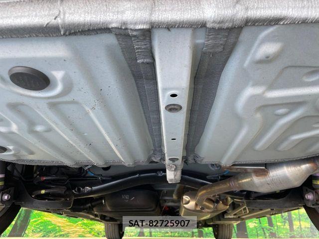 Toyota VOXY HYBRID 2025-04 8369705-18