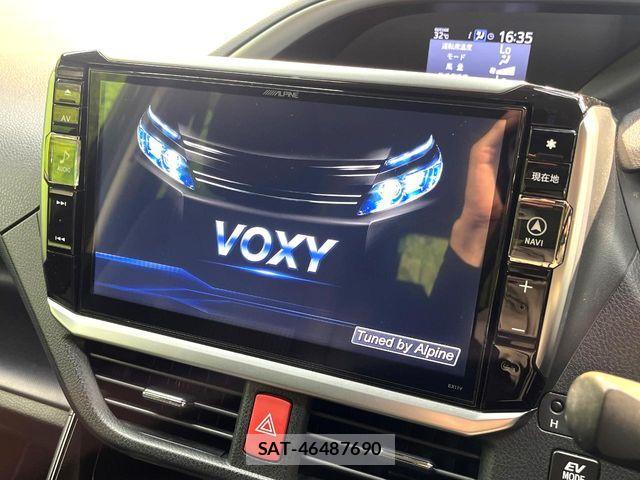 Toyota VOXY HYBRID 2017-01 8369726-3