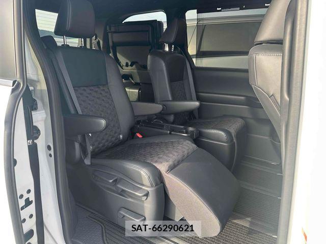 Toyota VOXY HYBRID 2025-01 8369703-21
