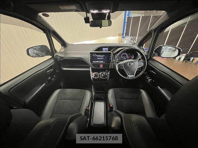 Toyota VOXY HYBRID 2021-01 8369721-9
