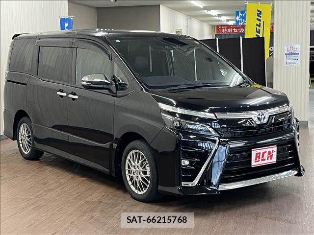 Toyota VOXY HYBRID 2021-01 8369721-2