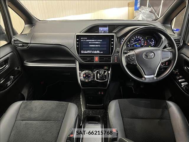 Toyota VOXY HYBRID 2021-01 8369721-8