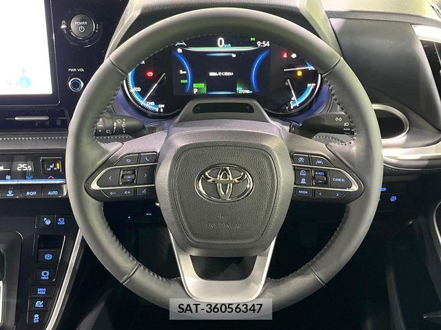 Toyota VOXY HYBRID 2024-06 8369715-7