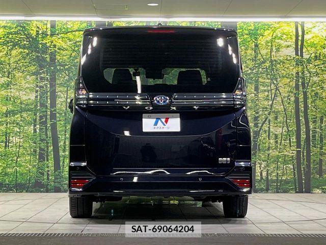 Toyota VOXY HYBRID 2022-03 8369713-15