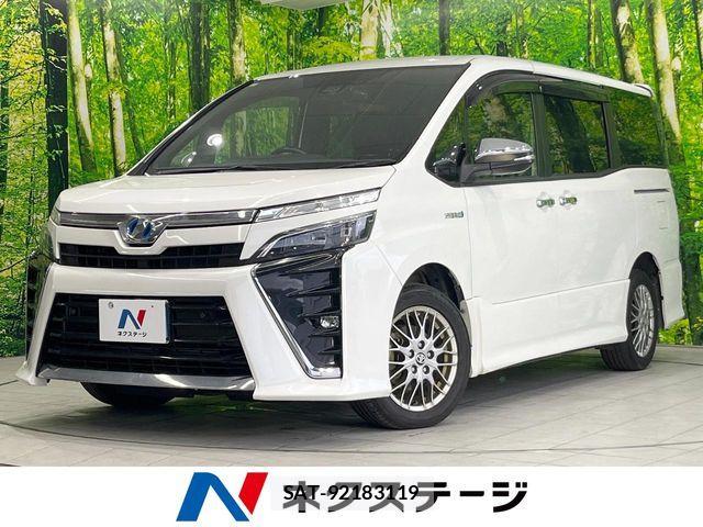 Toyota VOXY HYBRID 2019-08 8369724-0