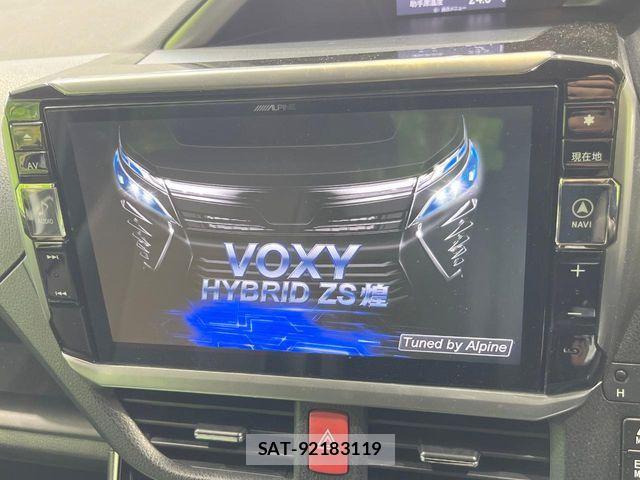 Toyota VOXY HYBRID 2019-08 8369724-2